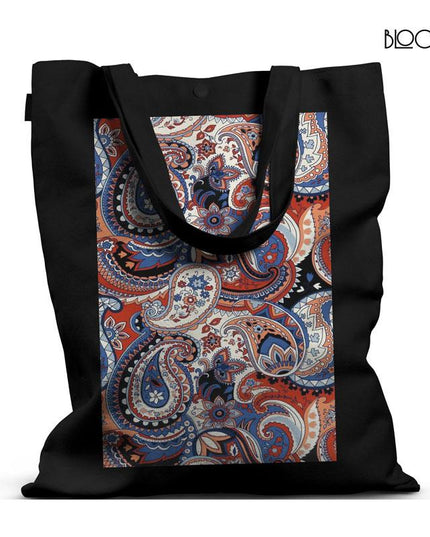 Paisley Charm – Classic Elegance