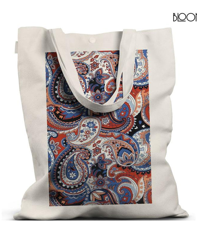 Paisley Charm – Classic Elegance