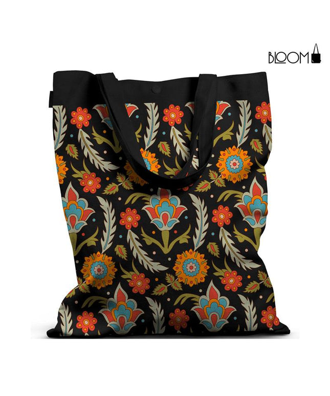 Midnight Blooms – Timeless Elegance