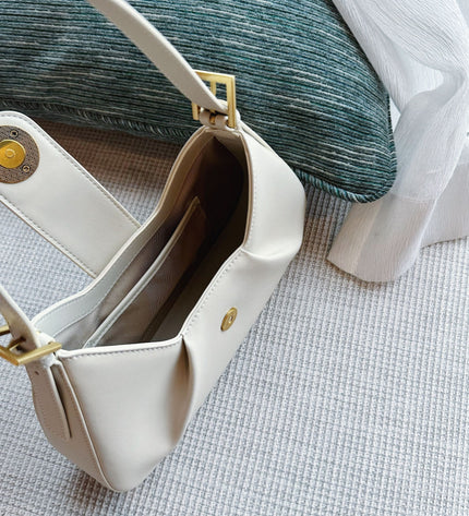 The "Aura Pleat Shoulder Bag"